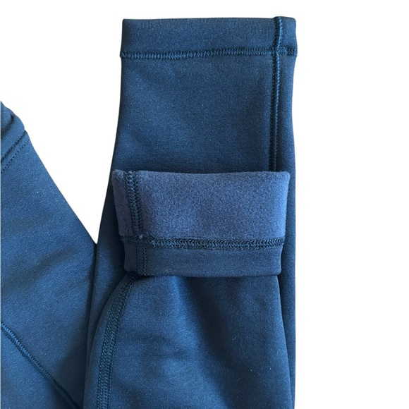 NWT Athleta Fleece Lined Stash High Rise Legging - Picture 11 of 11